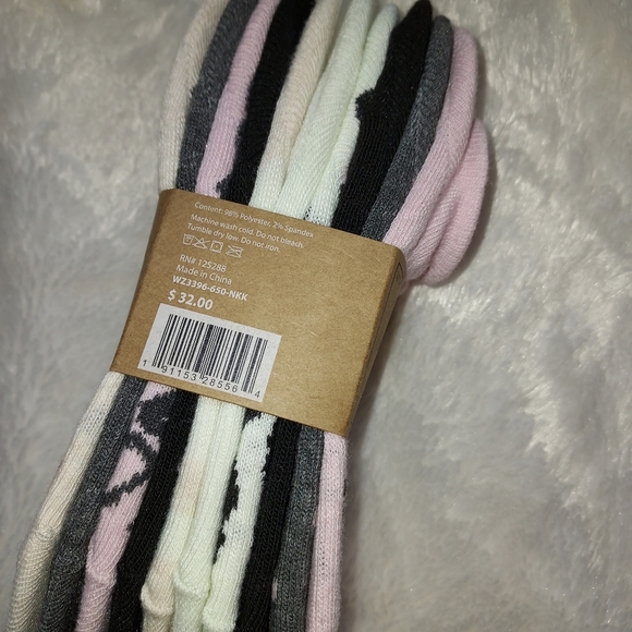 Rae Dunn Accessories - 10pc liner no show socks bundle, Rae Dunn